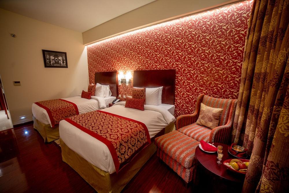 Ramada By Wyndham Jaipur Jaisinghpura Ξενοδοχείο Εξωτερικό φωτογραφία