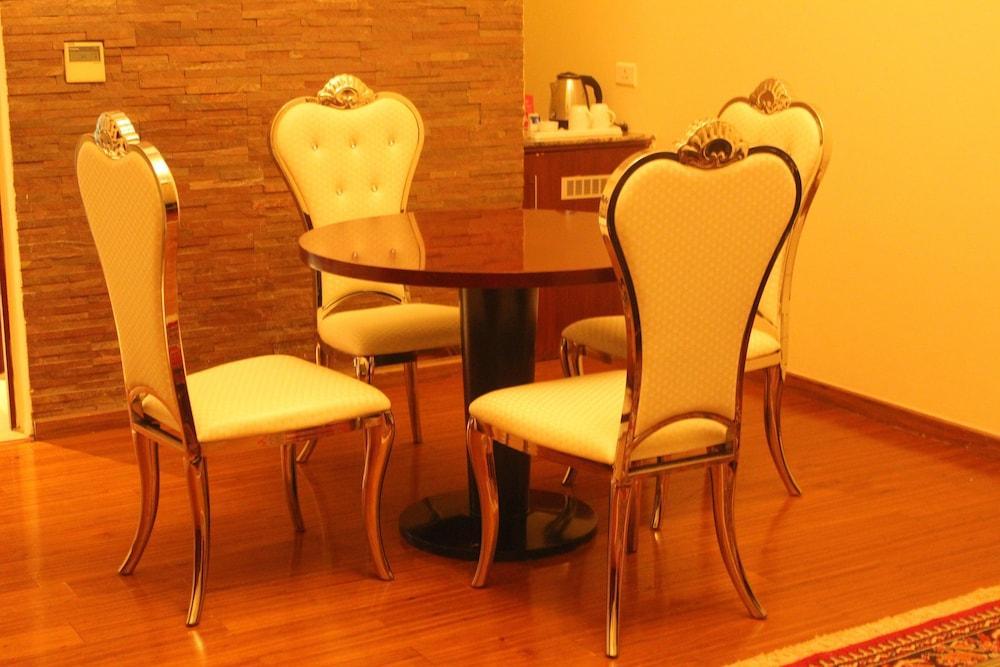 Ramada By Wyndham Jaipur Jaisinghpura Ξενοδοχείο Εξωτερικό φωτογραφία