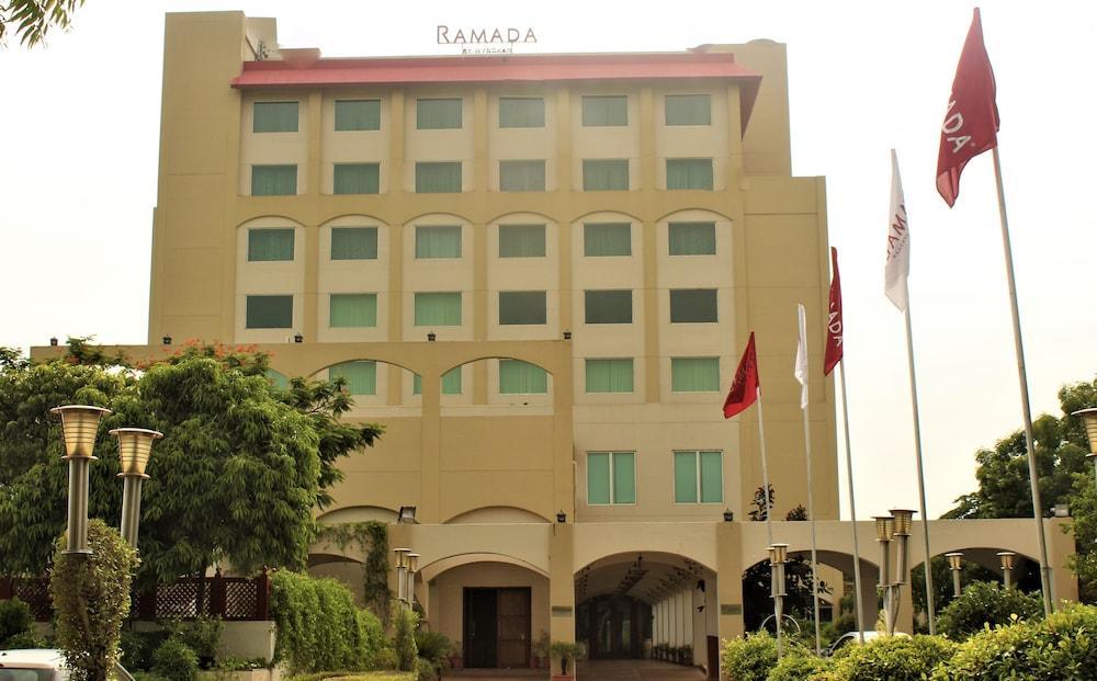 Ramada By Wyndham Jaipur Jaisinghpura Ξενοδοχείο Εξωτερικό φωτογραφία