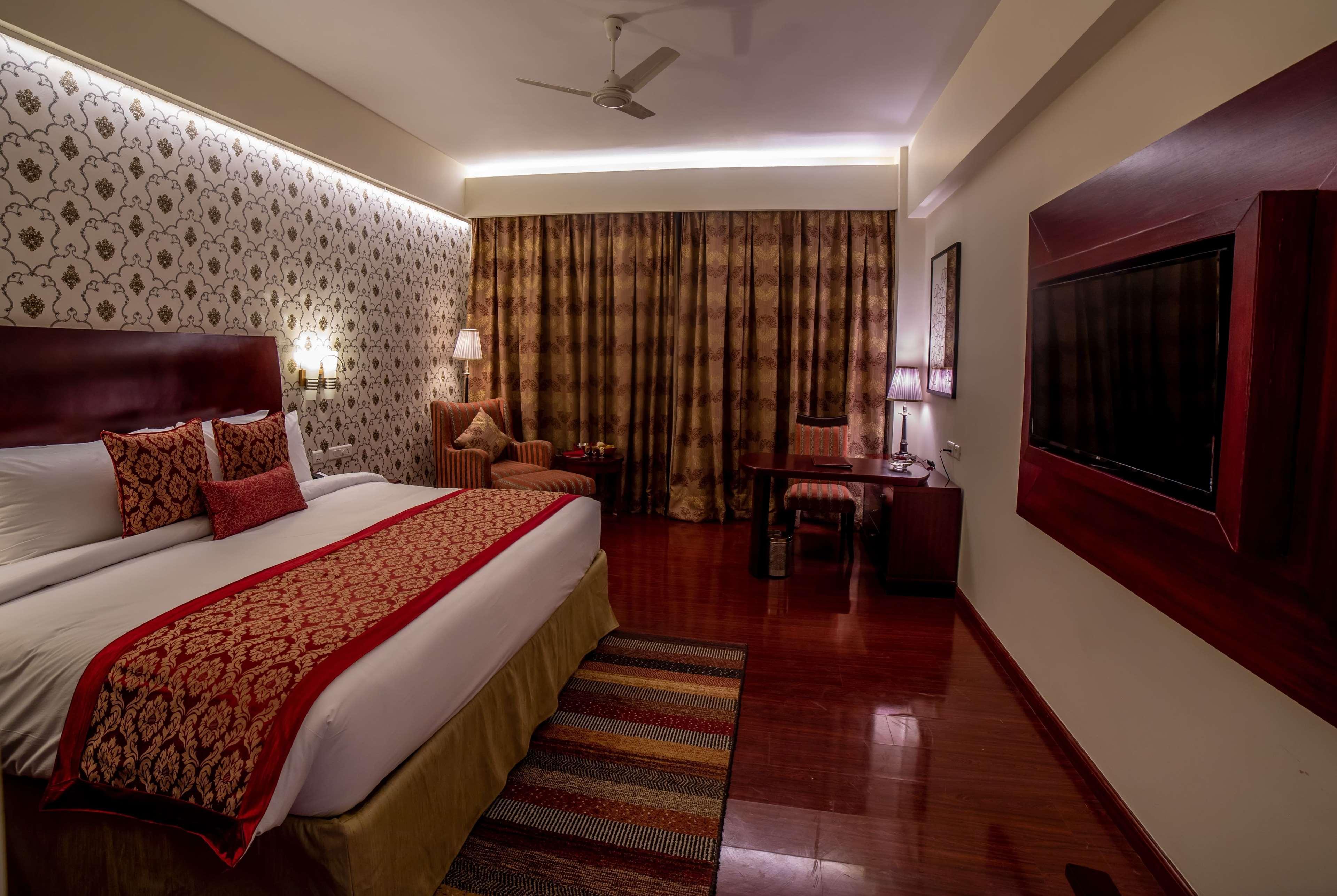 Ramada By Wyndham Jaipur Jaisinghpura Ξενοδοχείο Εξωτερικό φωτογραφία